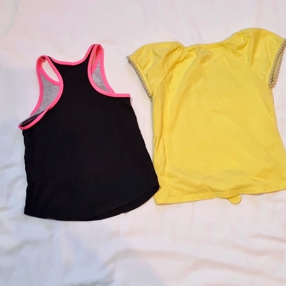 5/$20 Two girl's tops Sz 4T - Picture 2 of 4